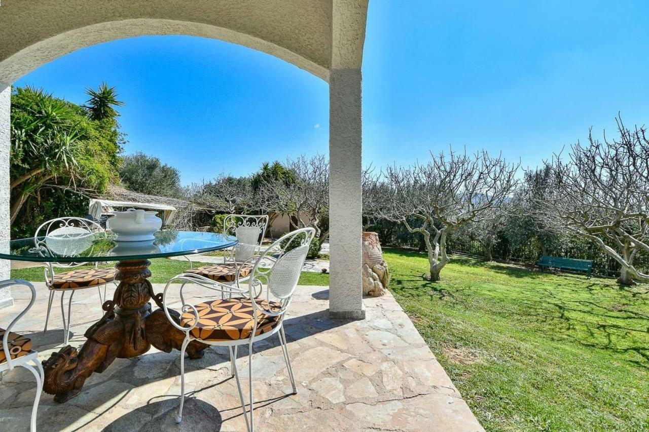 Light-Filled Home With Garden Near Beach Anavyssos Esterno foto