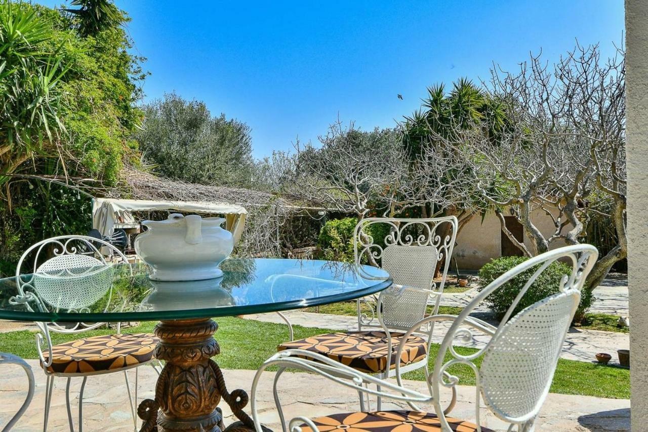 Light-Filled Home With Garden Near Beach Anavyssos Esterno foto